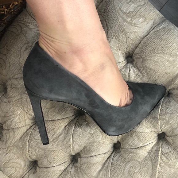 Nine West Shoes - Gray pumps , pointy toe heels